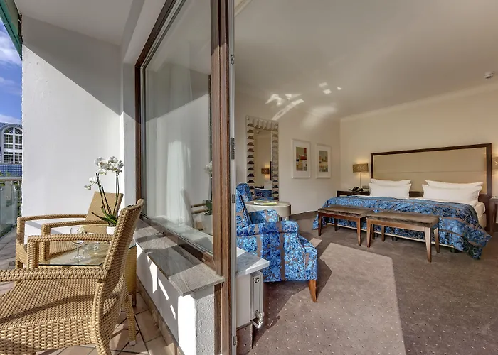 Bernstein Kastania Hotell