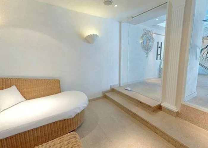 Hotell Bernstein Kastania