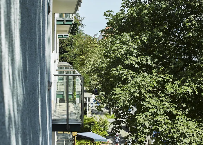 Bernstein Kastania Hotell