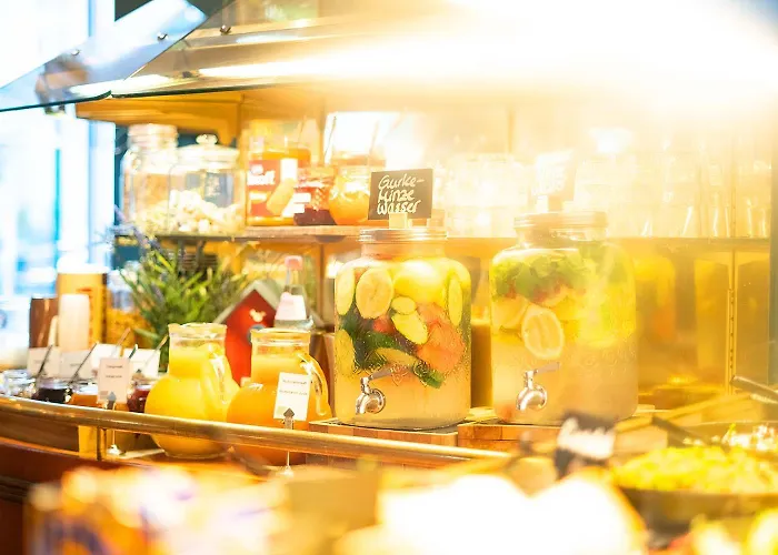 Bernstein Kastania ホテル