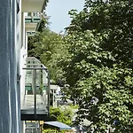 Bernstein Kastania Hotel