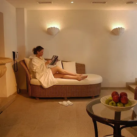 Bernstein Kastania 4*