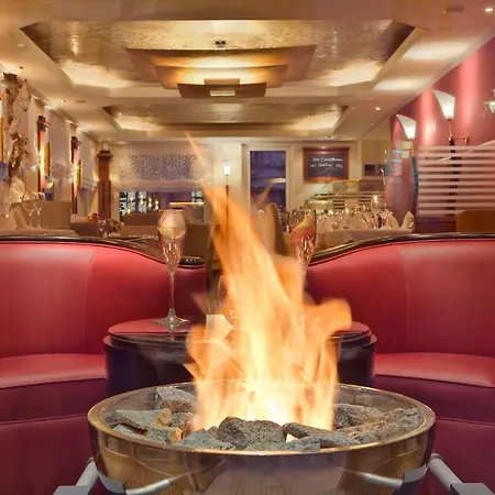 Bernstein Kastania Hotel 4*