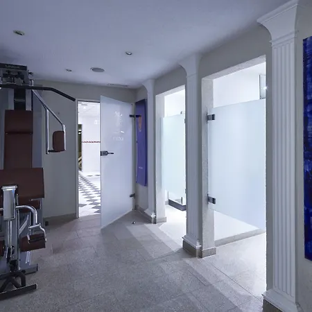 Bernstein Kastania Hotell