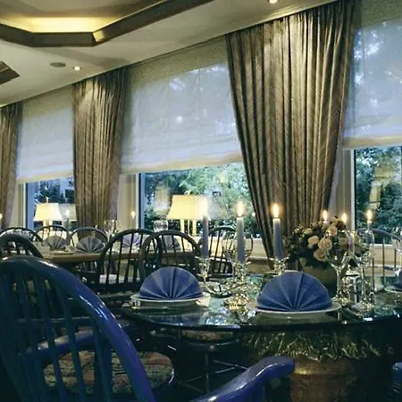 Bernstein Kastania Hotell 4*
