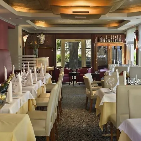 Bernstein Kastania Berlin