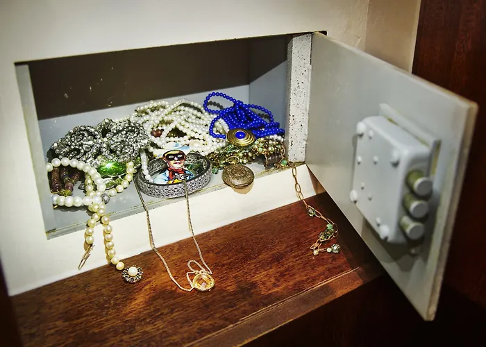 Bernstein Kastania 4*