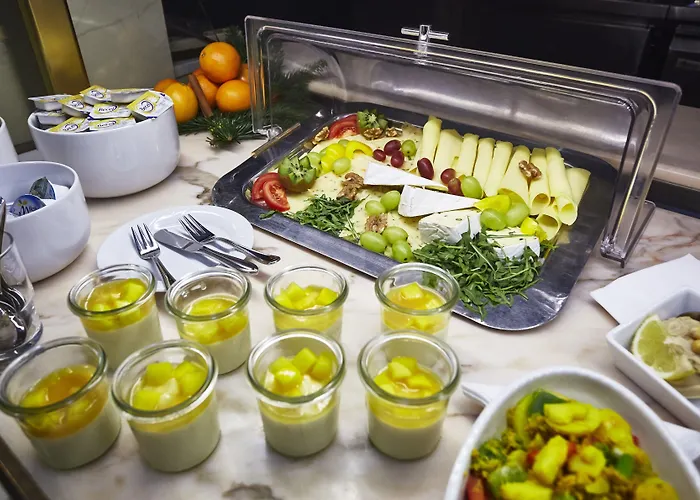 Bernstein Kastania 4* Berlin