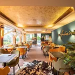 Hotel Bernstein Kastania