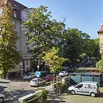 Bernstein Kastania 4* Berlin