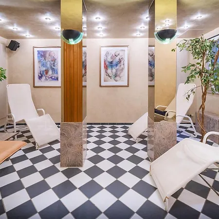 Bernstein Kastania Otel Berlin