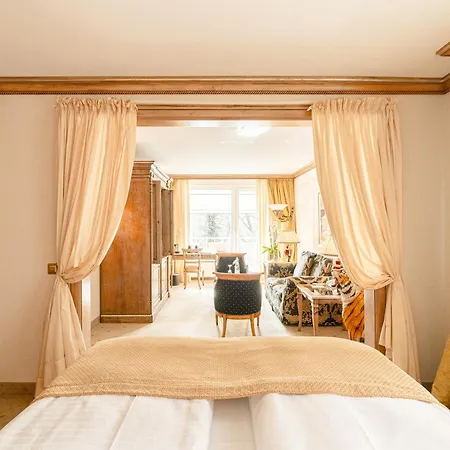 Bernstein Kastania Otel 4*
