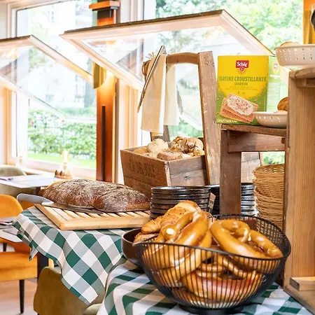 Bernstein Kastania Hotel Berlin