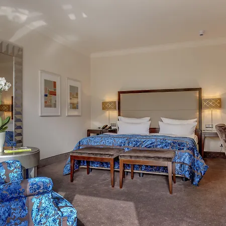 فندق Bernstein Kastania