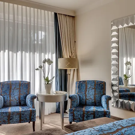 فندق Bernstein Kastania 4*