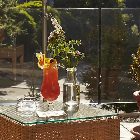 Bernstein Kastania Otel