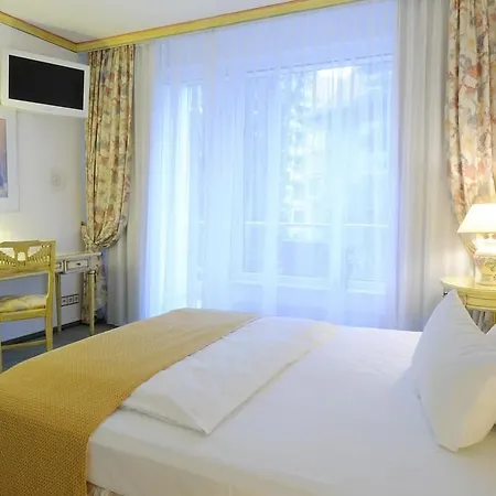 Otel Bernstein Kastania