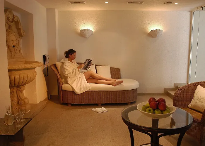 Bernstein Kastania 4*